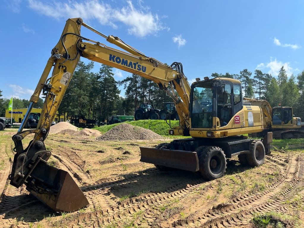 Komatsu PW 160-7 - Kolesové rýpadlo: obrázek 1 Komatsu PW 160-7 - Kolesové rýpadlo: obrázek 1