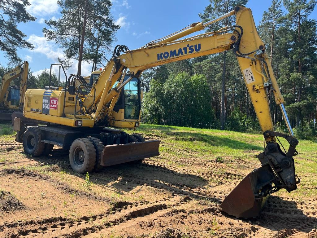 Komatsu PW 160-7 - Kolesové rýpadlo: obrázek 2 Komatsu PW 160-7 - Kolesové rýpadlo: obrázek 2
