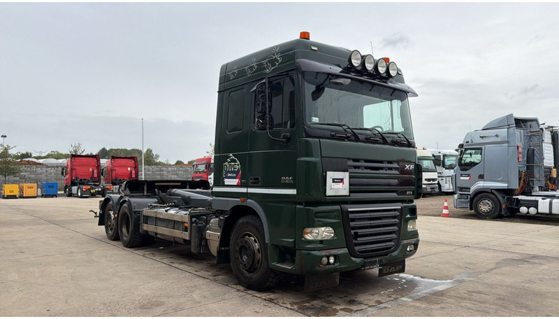 DAF 105 XF 460 (6X2 / AIRCO / GOOD CONDITION / BONNE ETAT) - Podvozek s kabinou: obrázek 4 DAF 105 XF 460 (6X2 / AIRCO / GOOD CONDITION / BONNE ETAT) - Podvozek s kabinou: obrázek 4