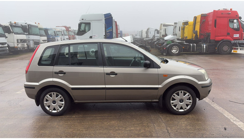 Ford Fusion 1.4 TDCI (BELGIAN CAR) - Osobní auto: obrázek 4 Ford Fusion 1.4 TDCI (BELGIAN CAR) - Osobní auto: obrázek 4