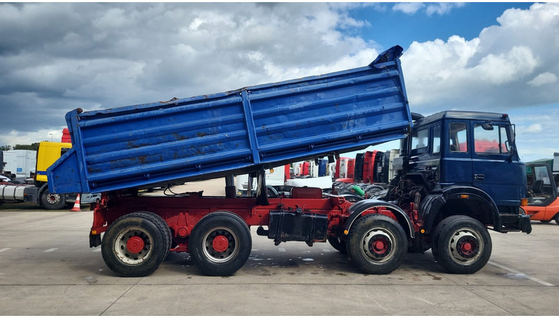 Iveco Magirus 340-34 (GRAND PONT / LAMES / POMPE MANUELLE / PARFAIT) - Sklápěč: obrázek 3 Iveco Magirus 340-34 (GRAND PONT / LAMES / POMPE MANUELLE / PARFAIT) - Sklápěč: obrázek 3