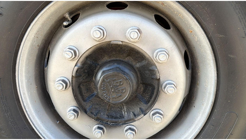 Kögel S 24 (BPW / DISC BRAKES / FREINS DISQUE) - Návěs valník/ Plato: obrázek 5 Kögel S 24 (BPW / DISC BRAKES / FREINS DISQUE) - Návěs valník/ Plato: obrázek 5