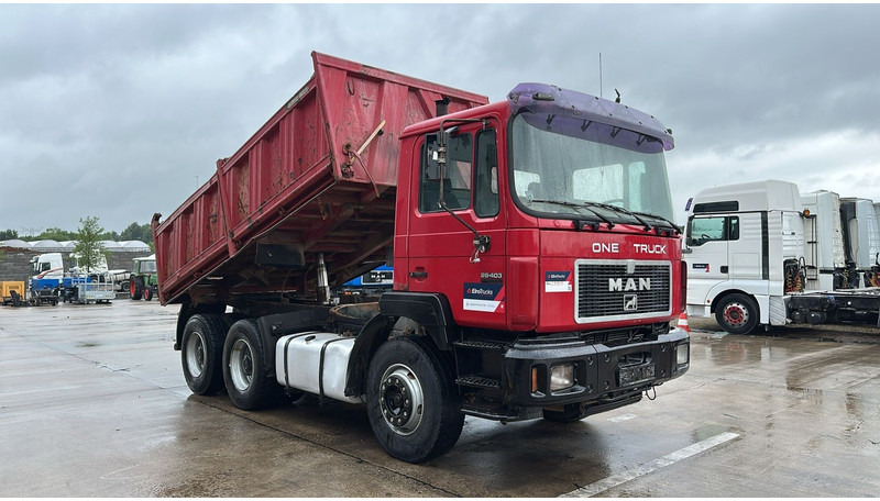 MAN 26.403 (STEEL SUSPENSION / VERY CLEAN / 6 CYLINDER / BIG AXLE / EURO 2) - Sklápěč: obrázek 3 MAN 26.403 (STEEL SUSPENSION / VERY CLEAN / 6 CYLINDER / BIG AXLE / EURO 2) - Sklápěč: obrázek 3