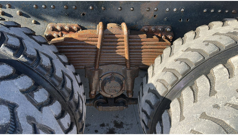 Sklápěč MAN 35.364 (STEEL SUSP. / 6 CYLINDER / BIG AXLE / EURO 2 / MEILLER TIPPER): obrázek 15