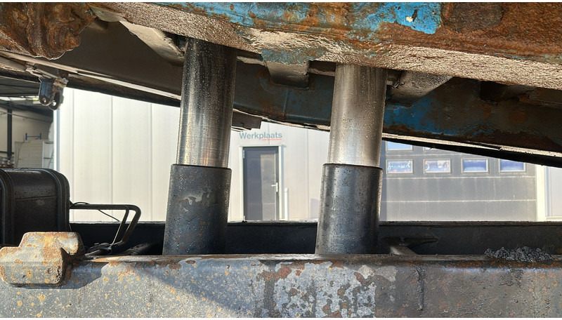 Sklápěč MAN 35.364 (STEEL SUSP. / 6 CYLINDER / BIG AXLE / EURO 2 / MEILLER TIPPER): obrázek 14