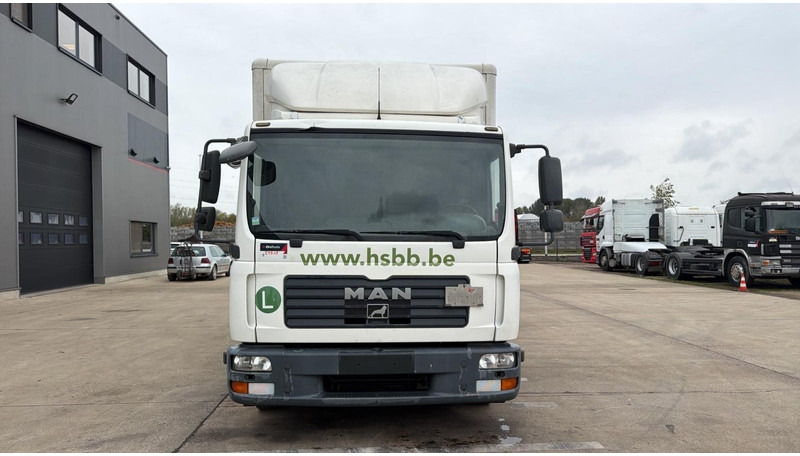 MAN TGL 8.180 (BELGIAN TRUCK / PERFECT CONDITION / MANUAL GEARBOX / LAMES / STEEL SUSP.) - Skříňový nákladní auto: obrázek 2 MAN TGL 8.180 (BELGIAN TRUCK / PERFECT CONDITION / MANUAL GEARBOX / LAMES / STEEL SUSP.) - Skříňový nákladní auto: obrázek 2