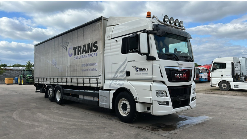 MAN TGX 26.400 (EURO 6 / 6X2 / LIFT / HAYON / BELGIAN TRUCK / GUTE ZUSTAND !! / 8.40 BOX LENGTH) - Plachtový nákladní auto: obrázek 2 MAN TGX 26.400 (EURO 6 / 6X2 / LIFT / HAYON / BELGIAN TRUCK / GUTE ZUSTAND !! / 8.40 BOX LENGTH) - Plachtový nákladní auto: obrázek 2