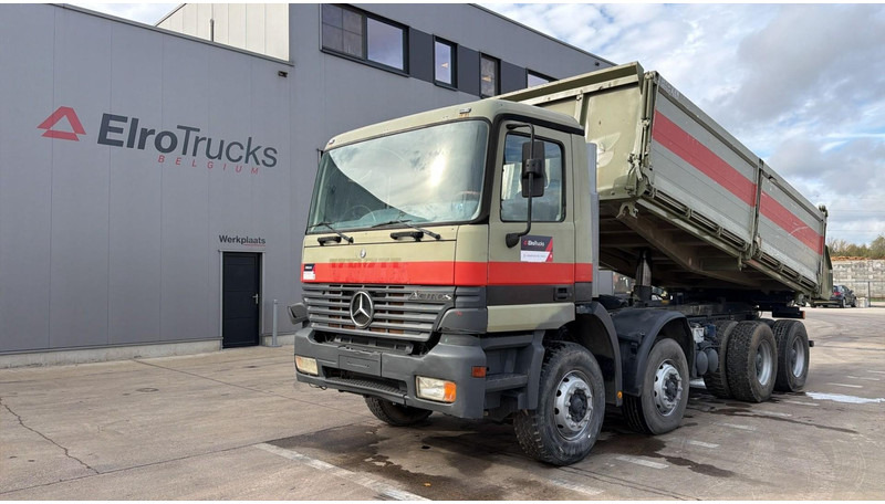Mercedes-Benz Actros 3235 (EPS / LAMES / GRAND PONT / STEEL SUSP. / 3 PEDALES / MP1) - Sklápěč: obrázek 1 Mercedes-Benz Actros 3235 (EPS / LAMES / GRAND PONT / STEEL SUSP. / 3 PEDALES / MP1) - Sklápěč: obrázek 1