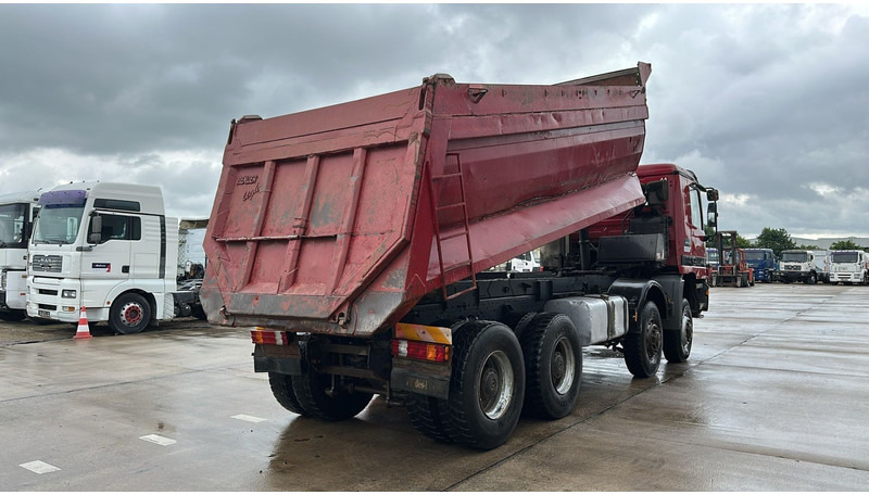 Mercedes-Benz Actros 4143 (BOITE MANUELLE / 8X8 / MANUAL GEARBOX / LAMES / GRAND PONT / BIG AXLE) - Sklápěč: obrázek 5 Mercedes-Benz Actros 4143 (BOITE MANUELLE / 8X8 / MANUAL GEARBOX / LAMES / GRAND PONT / BIG AXLE) - Sklápěč: obrázek 5