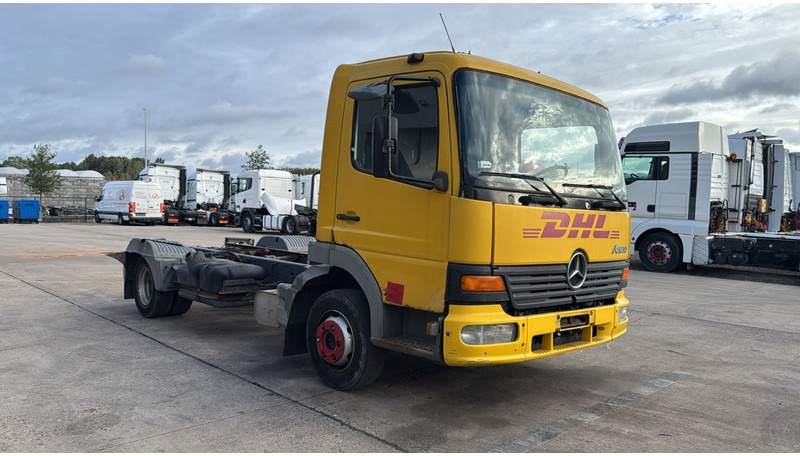 Mercedes-Benz Atego 815 (BOITE MANUELLE / MANUAL GEARBOX) - Podvozek s kabinou: obrázek 2 Mercedes-Benz Atego 815 (BOITE MANUELLE / MANUAL GEARBOX) - Podvozek s kabinou: obrázek 2