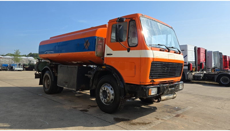 Mercedes-Benz SK 1619 (12.400L / GERMAN TRUCK / CAMION ALLEMAGNE / LAMES / GRAND PONT / V6) - Cisternové vozidlo: obrázek 3 Mercedes-Benz SK 1619 (12.400L / GERMAN TRUCK / CAMION ALLEMAGNE / LAMES / GRAND PONT / V6) - Cisternové vozidlo: obrázek 3