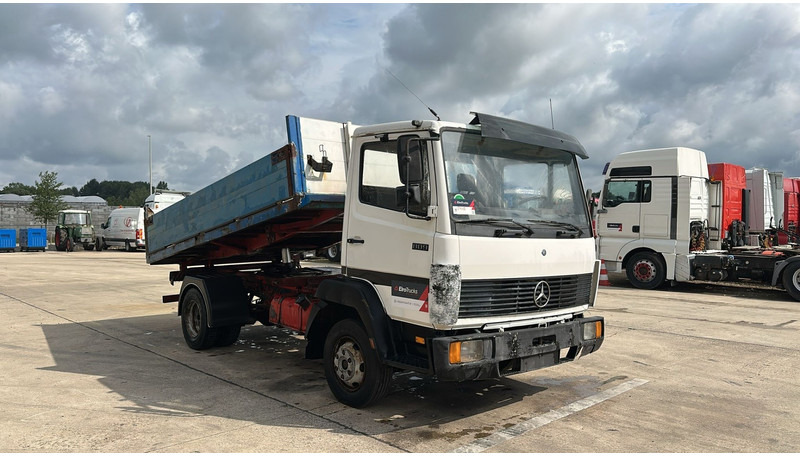 Sklápěč Mercedes-Benz SK 809 (POMPE MANUELLE / MANUAL PUMP / HELPER / AUXILAIRY / SPER / STEEL SUSP.): obrázek 6