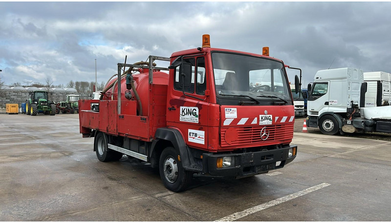 Mercedes-Benz SK 814 (VIDANGEUR / VACUUM / AUXILAIRY / SPER / STEEL SUSP. / LAMES) - Čistič odpadových jam: obrázek 3 Mercedes-Benz SK 814 (VIDANGEUR / VACUUM / AUXILAIRY / SPER / STEEL SUSP. / LAMES) - Čistič odpadových jam: obrázek 3