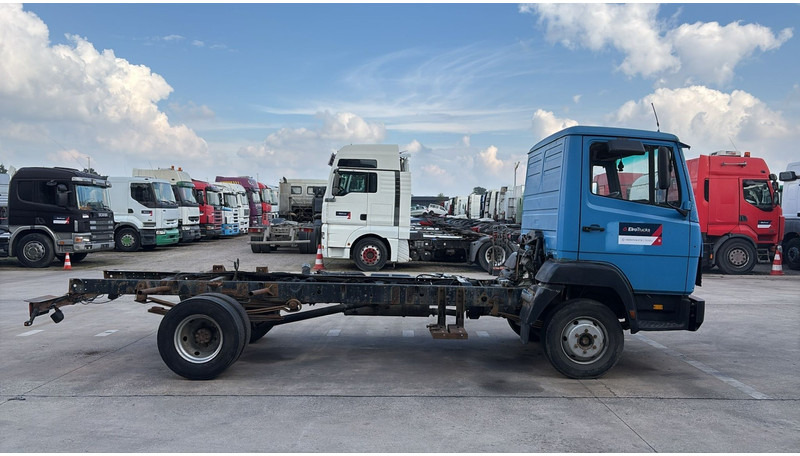 Mercedes-Benz SK 914 (EURO 2 / CHASSIS) - Podvozek s kabinou: obrázek 4 Mercedes-Benz SK 914 (EURO 2 / CHASSIS) - Podvozek s kabinou: obrázek 4