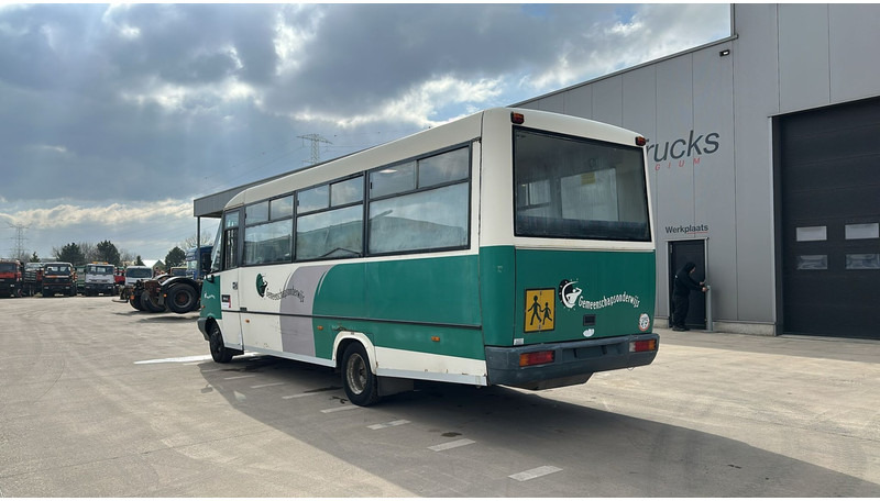 Městský autobus Mercedes-Benz Vario 614 (BELGIAN BUS / MANUAL PUMP / POMPE MANUELLE / BOITE MANUELLE / LAMES): obrázek 7