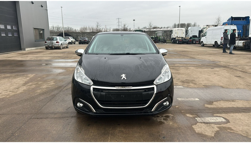 Peugeot 208 (BELGIAN CAR / AIRCO / 5 DOORS / PETROL) - Osobní auto: obrázek 3 Peugeot 208 (BELGIAN CAR / AIRCO / 5 DOORS / PETROL) - Osobní auto: obrázek 3