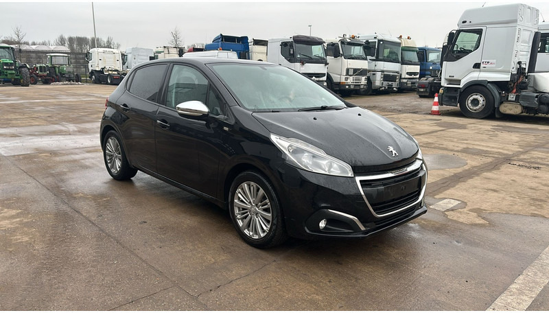 Peugeot 208 (BELGIAN CAR / AIRCO / 5 DOORS / PETROL) - Osobní auto: obrázek 2 Peugeot 208 (BELGIAN CAR / AIRCO / 5 DOORS / PETROL) - Osobní auto: obrázek 2
