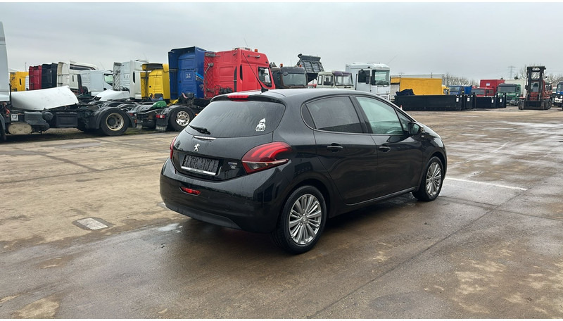 Peugeot 208 (BELGIAN CAR / AIRCO / 5 DOORS / PETROL) - Osobní auto: obrázek 5 Peugeot 208 (BELGIAN CAR / AIRCO / 5 DOORS / PETROL) - Osobní auto: obrázek 5