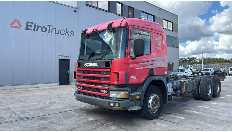 Scania 114 - 380 (6X4 / GRAND PONT / LAMES / BIG AXLE / STEEL SUSP. / BOITE MANUELLE / MANUAL GEARBOX) - Podvozek s kabinou: obrázek 1 Scania 114 - 380 (6X4 / GRAND PONT / LAMES / BIG AXLE / STEEL SUSP. / BOITE MANUELLE / MANUAL GEARBOX) - Podvozek s kabinou: obrázek 1