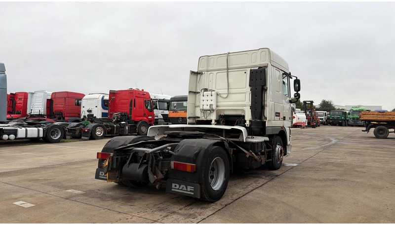 DAF 105 XF 410 (BOITE MANUELLE / MANUAL GEARBOX) - Tahač: obrázek 4 DAF 105 XF 410 (BOITE MANUELLE / MANUAL GEARBOX) - Tahač: obrázek 4
