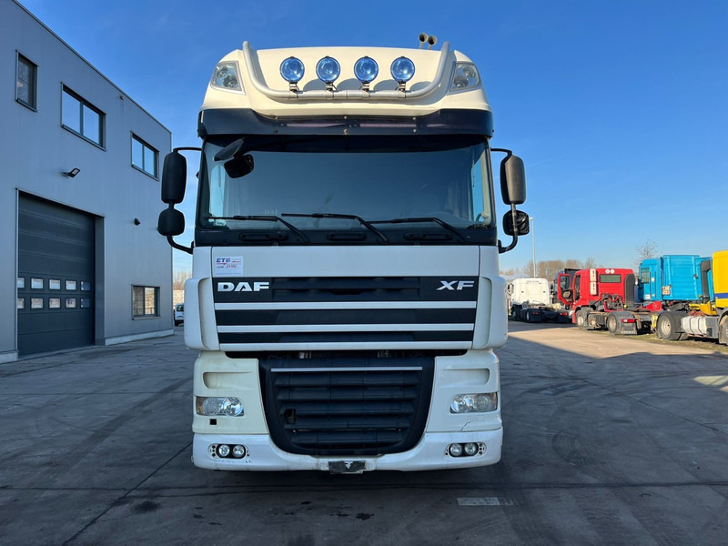 DAF 105 XF 460 Super Space Cab (MANUAL GEARBOX / BOITE MANUELLE) - Tahač: obrázek 2 DAF 105 XF 460 Super Space Cab (MANUAL GEARBOX / BOITE MANUELLE) - Tahač: obrázek 2