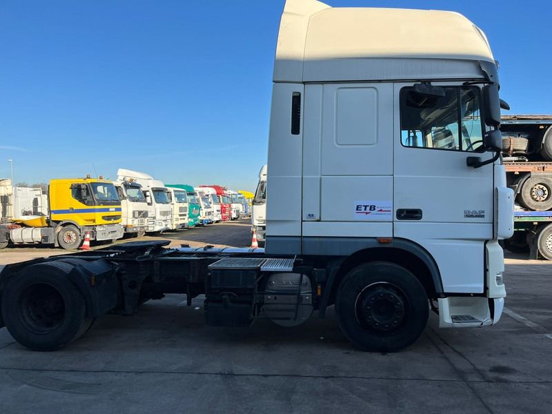 DAF 105 XF 460 Super Space Cab (MANUAL GEARBOX / BOITE MANUELLE) - Tahač: obrázek 4 DAF 105 XF 460 Super Space Cab (MANUAL GEARBOX / BOITE MANUELLE) - Tahač: obrázek 4