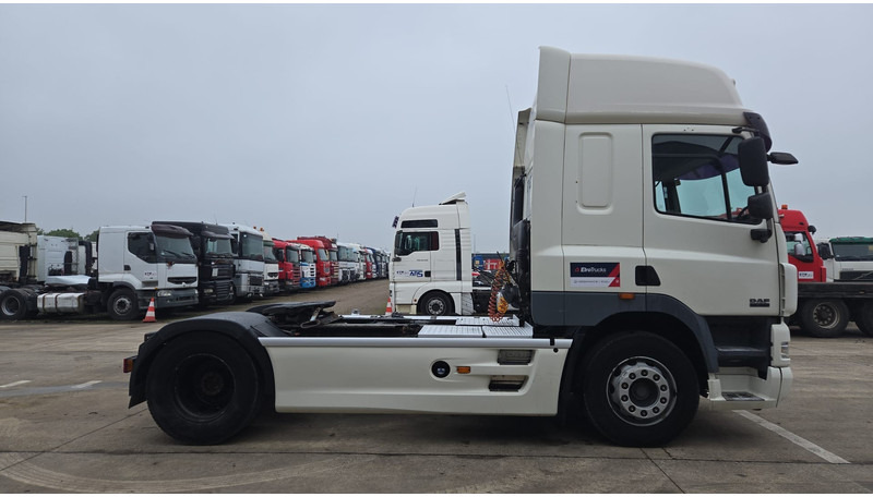 DAF 85 CF 460 (PARFAIT ETAT / PERFECT CONDITION / TRES PROPRE !!!!) - Tahač: obrázek 4 DAF 85 CF 460 (PARFAIT ETAT / PERFECT CONDITION / TRES PROPRE !!!!) - Tahač: obrázek 4