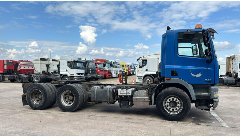DAF CF 85.410 (BELGIAN TRUCK / HOOK / 10 TYRES) - Tahač: obrázek 4 DAF CF 85.410 (BELGIAN TRUCK / HOOK / 10 TYRES) - Tahač: obrázek 4