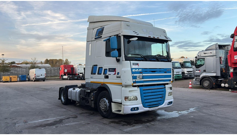 DAF XF 105.460 (BOITE MANUELLE / MANUAL GEARBOX) - Tahač: obrázek 3 DAF XF 105.460 (BOITE MANUELLE / MANUAL GEARBOX) - Tahač: obrázek 3