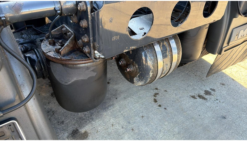 Tahač MAN TGA 18.430 (BOITE MANUELLE / MANUAL GEARBOX): obrázek 10