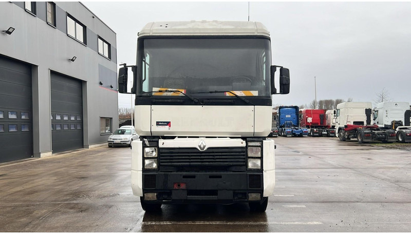 Renault Magnum 430 (POMPE MANUELLE / MANUAL PUMP / GRAND PONT / BOITE MANUELLE / BIG AXLE) - Tahač: obrázek 2 Renault Magnum 430 (POMPE MANUELLE / MANUAL PUMP / GRAND PONT / BOITE MANUELLE / BIG AXLE) - Tahač: obrázek 2