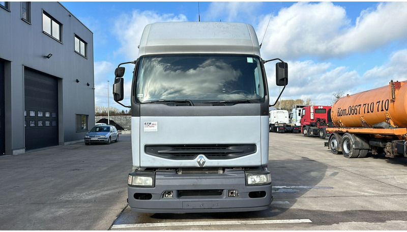 Renault Premium 420 (MANUAL GEARBOX / BOITE MANUELLE) - Tahač: obrázek 2 Renault Premium 420 (MANUAL GEARBOX / BOITE MANUELLE) - Tahač: obrázek 2