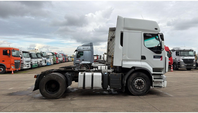 Renault Premium 450 (BOITE MANUELLE / MANUAL GEARBOX) - Tahač: obrázek 3 Renault Premium 450 (BOITE MANUELLE / MANUAL GEARBOX) - Tahač: obrázek 3