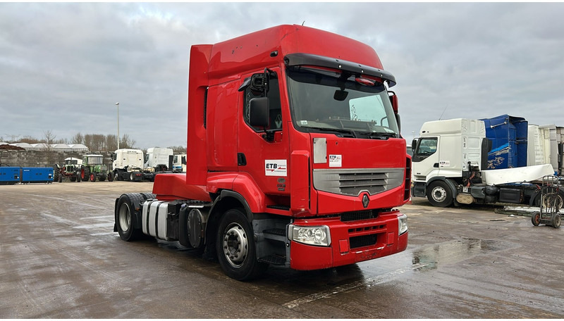 Renault Premium 450 (BOITE MANUELLE / MANUAL GEARBOX) - Tahač: obrázek 2 Renault Premium 450 (BOITE MANUELLE / MANUAL GEARBOX) - Tahač: obrázek 2