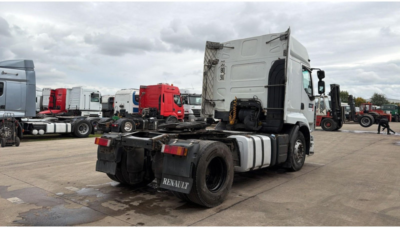 Renault Premium 450 (BOITE MANUELLE / MANUAL GEARBOX) - Tahač: obrázek 4 Renault Premium 450 (BOITE MANUELLE / MANUAL GEARBOX) - Tahač: obrázek 4