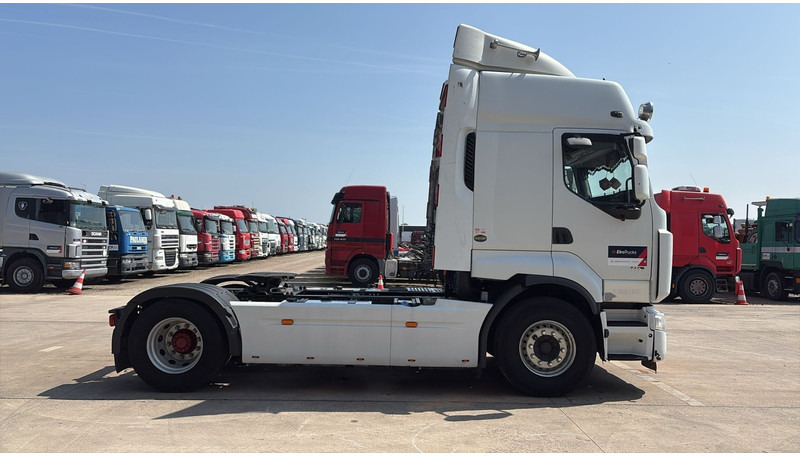 Renault Premium 460 DXI (PERFECT CONDITION / CHASSIS NO RUST / VERY CLEAN / AIRCO / EEV) - Tahač: obrázek 3 Renault Premium 460 DXI (PERFECT CONDITION / CHASSIS NO RUST / VERY CLEAN / AIRCO / EEV) - Tahač: obrázek 3