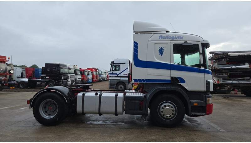 Scania P124 - 360 (POMPE MANUELLE / BOITE MANUELLE / MANUAL PUMP / MANUAL GEARBOX) - Tahač: obrázek 4 Scania P124 - 360 (POMPE MANUELLE / BOITE MANUELLE / MANUAL PUMP / MANUAL GEARBOX) - Tahač: obrázek 4
