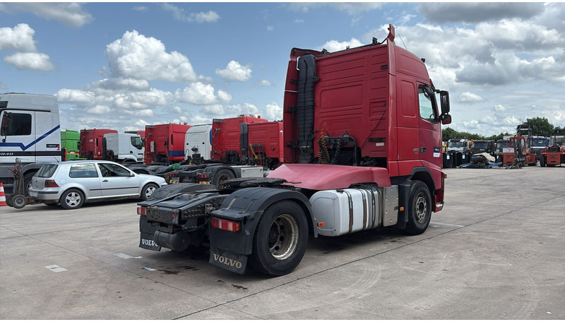 Volvo FH 440 (MANUAL GEARBOX / EURO 5 / BOITE MANUELLE) - Tahač: obrázek 5 Volvo FH 440 (MANUAL GEARBOX / EURO 5 / BOITE MANUELLE) - Tahač: obrázek 5