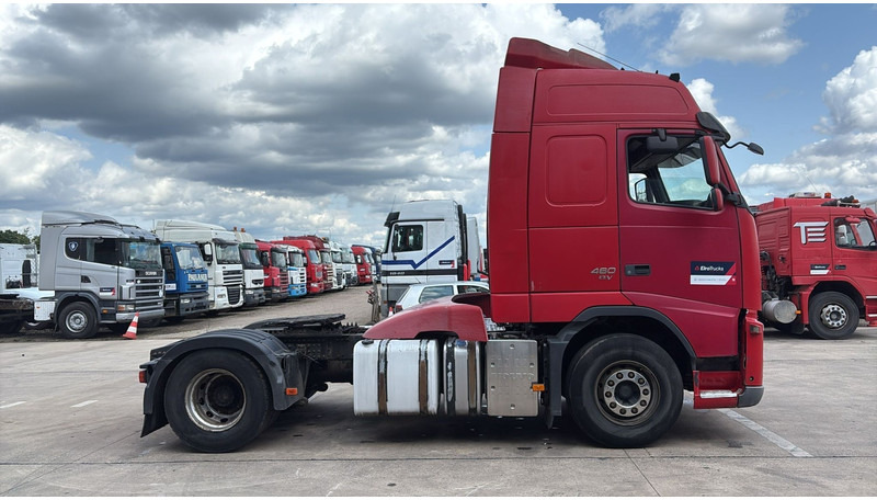 Volvo FH 440 (MANUAL GEARBOX / EURO 5 / BOITE MANUELLE) - Tahač: obrázek 4 Volvo FH 440 (MANUAL GEARBOX / EURO 5 / BOITE MANUELLE) - Tahač: obrázek 4