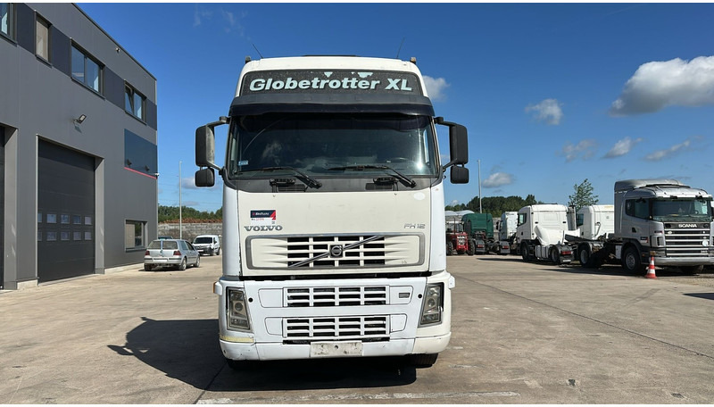 Volvo FH 460 (MANUAL GEARBOX / BOITE MANUELLE) - Tahač: obrázek 2 Volvo FH 460 (MANUAL GEARBOX / BOITE MANUELLE) - Tahač: obrázek 2