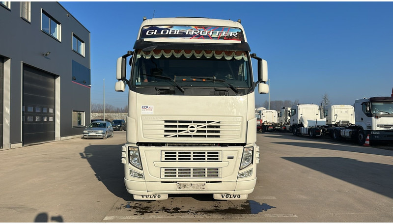 Volvo FH 460 (MANUAL GEARBOX / VERY CLEAN !!! / GOOD TYRES / TOP CONDITION) - Tahač: obrázek 2 Volvo FH 460 (MANUAL GEARBOX / VERY CLEAN !!! / GOOD TYRES / TOP CONDITION) - Tahač: obrázek 2
