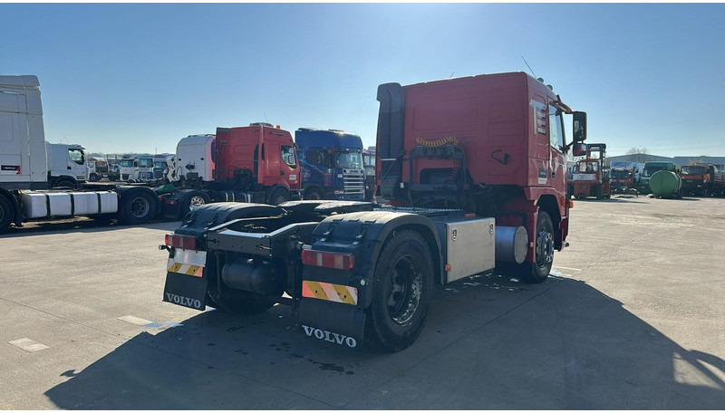 Volvo FM 340 (BELGIAN TRUCK / PERFECT CONDITION / GOOD TYRES / 460.000 KM) - Tahač: obrázek 2 Volvo FM 340 (BELGIAN TRUCK / PERFECT CONDITION / GOOD TYRES / 460.000 KM) - Tahač: obrázek 2