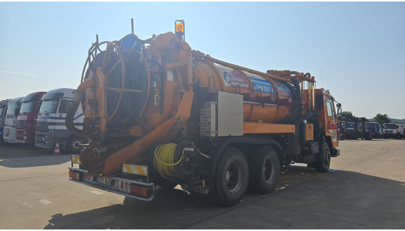 Volvo FL 10 - 320 (10500L + 1500L / 10 TYRES FULL STEEL / HIGH PRESSURE + VACUUM / POMPE MANUELLE / MANUAL PUMP) - Čistič odpadových jam: obrázek 5 Volvo FL 10 - 320 (10500L + 1500L / 10 TYRES FULL STEEL / HIGH PRESSURE + VACUUM / POMPE MANUELLE / MANUAL PUMP) - Čistič odpadových jam: obrázek 5
