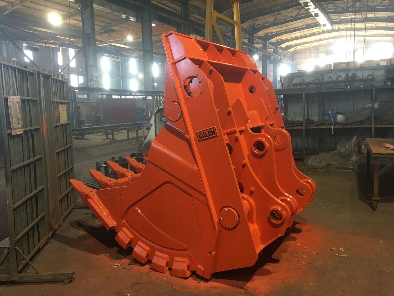 Doosan DX500 - Lžíce na bagr: obrázek 2 Doosan DX500 - Lžíce na bagr: obrázek 2