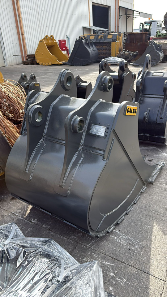 Sunward SWE215 General Purpose Bucket - Lžíce na bagr: obrázek 2 Sunward SWE215 General Purpose Bucket - Lžíce na bagr: obrázek 2