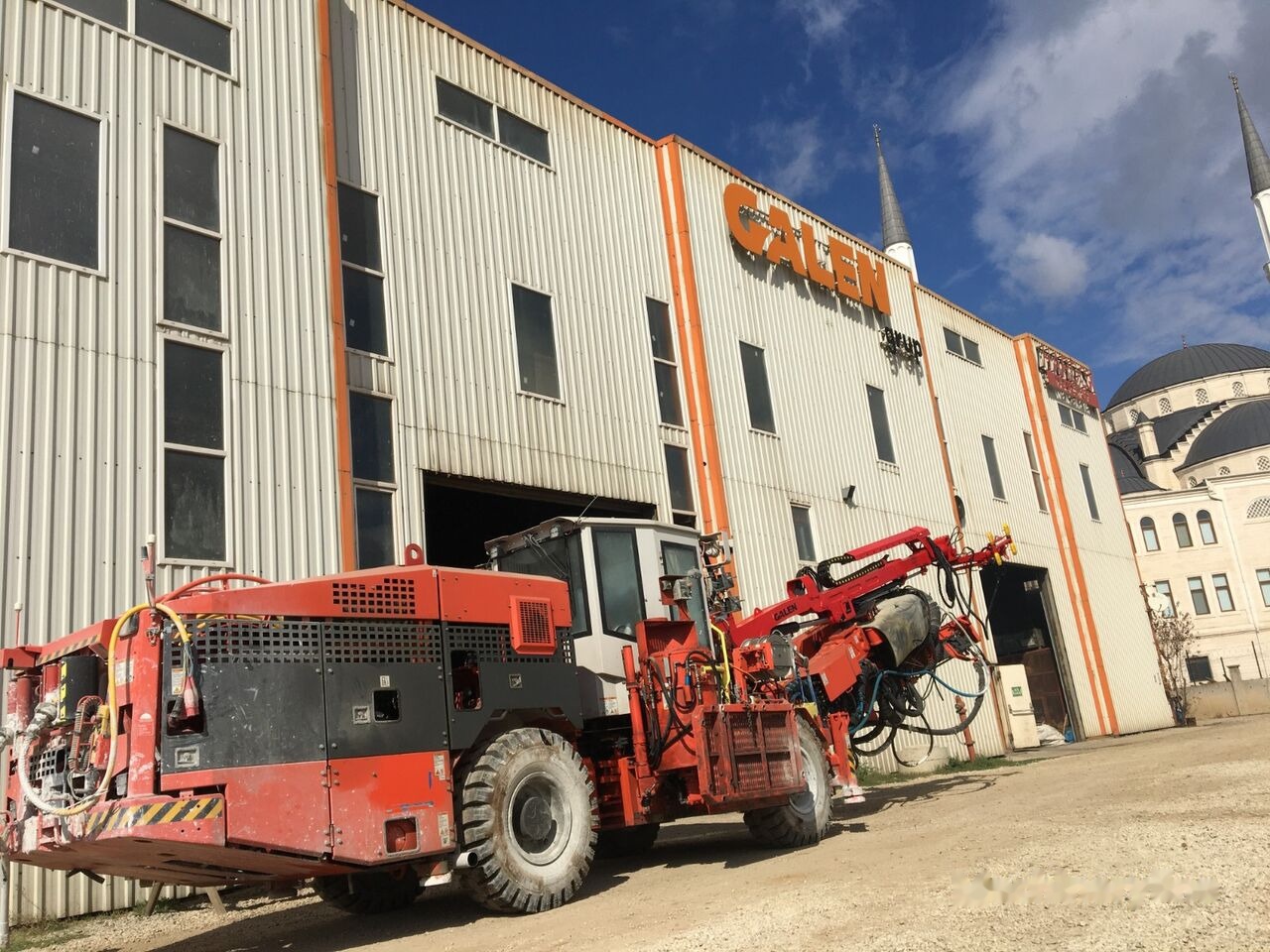 Terex SANDVIK TELESCOPIC BOOM MANUFACTURING tunnel - Výložník pro Rýpadlo: obrázek 1 Terex SANDVIK TELESCOPIC BOOM MANUFACTURING tunnel - Výložník pro Rýpadlo: obrázek 1