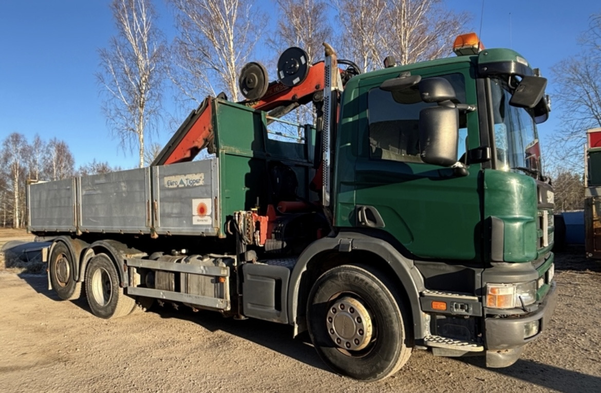 Scania P124 - Přepravník automobilů, Auto s hydraulickou rukou: obrázek 2 Scania P124 - Přepravník automobilů, Auto s hydraulickou rukou: obrázek 2