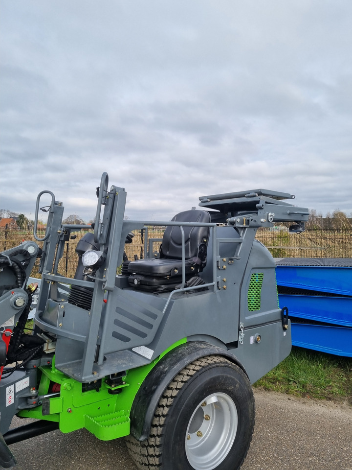 Nový Kolový nakladač WCM L2316: obrázek 11