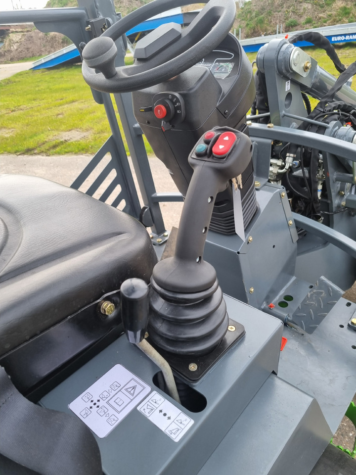 Nový Kolový nakladač WCM L2316: obrázek 29