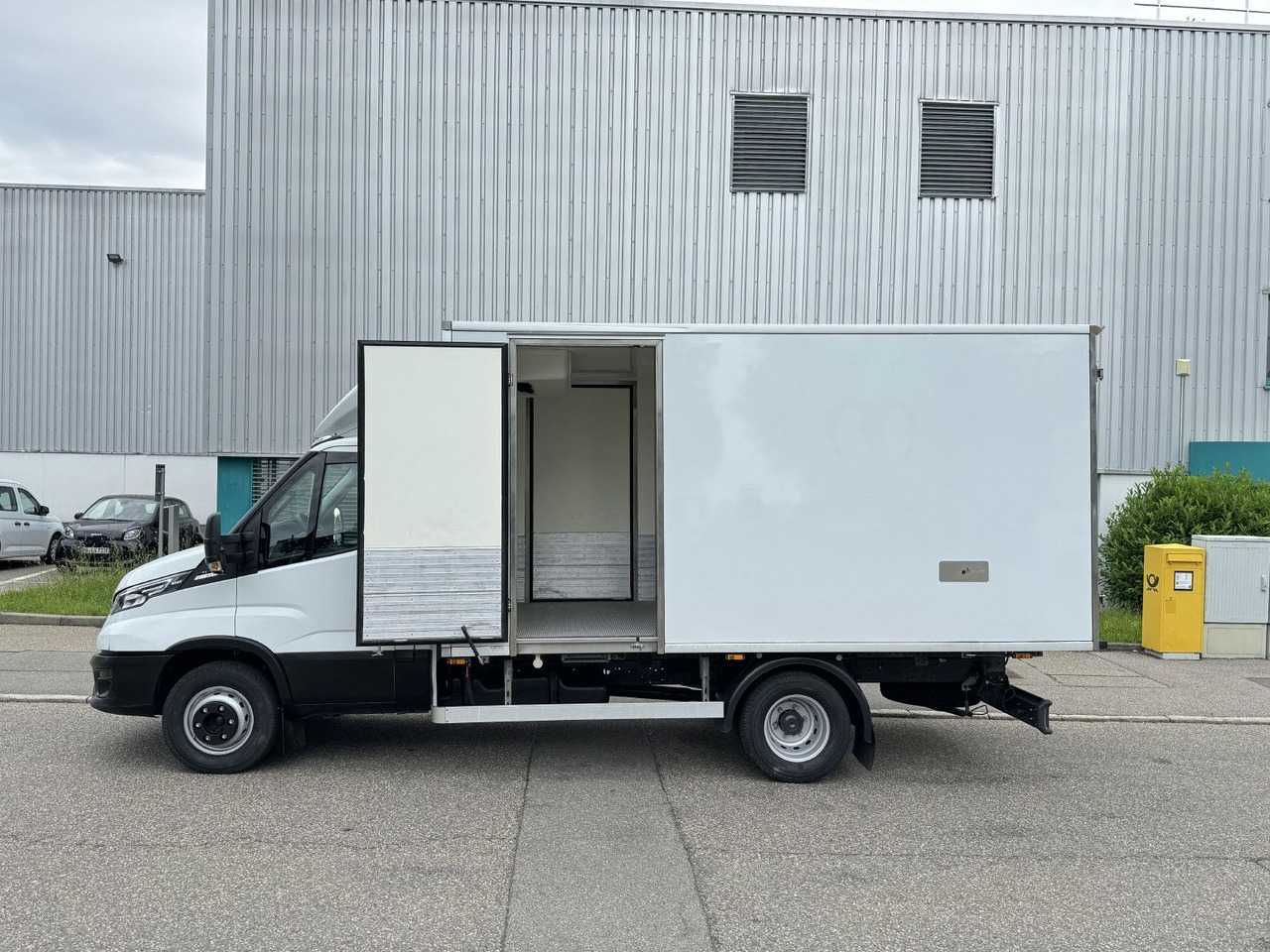 Iveco Daily 72-180 Tiefkühl TK V-500 -32°/+32° Air-Pro - Chladící dodávka: obrázek 5 Iveco Daily 72-180 Tiefkühl TK V-500 -32°/+32° Air-Pro - Chladící dodávka: obrázek 5